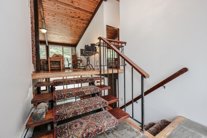 Property Photo: 75 Taylor Street NH 03060
