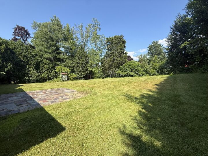 Property Photo:  62 Ridge Avenue  NH 03743 