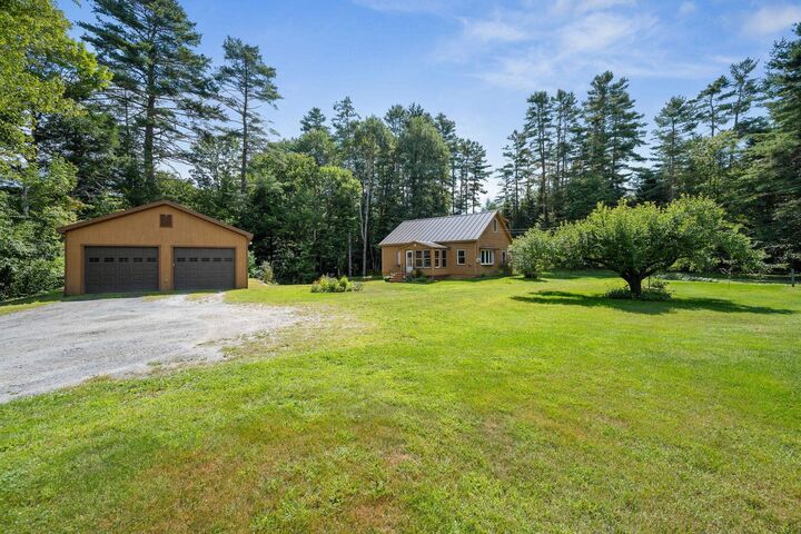 Property Photo: 2106 Vt Route 14 VT 05650