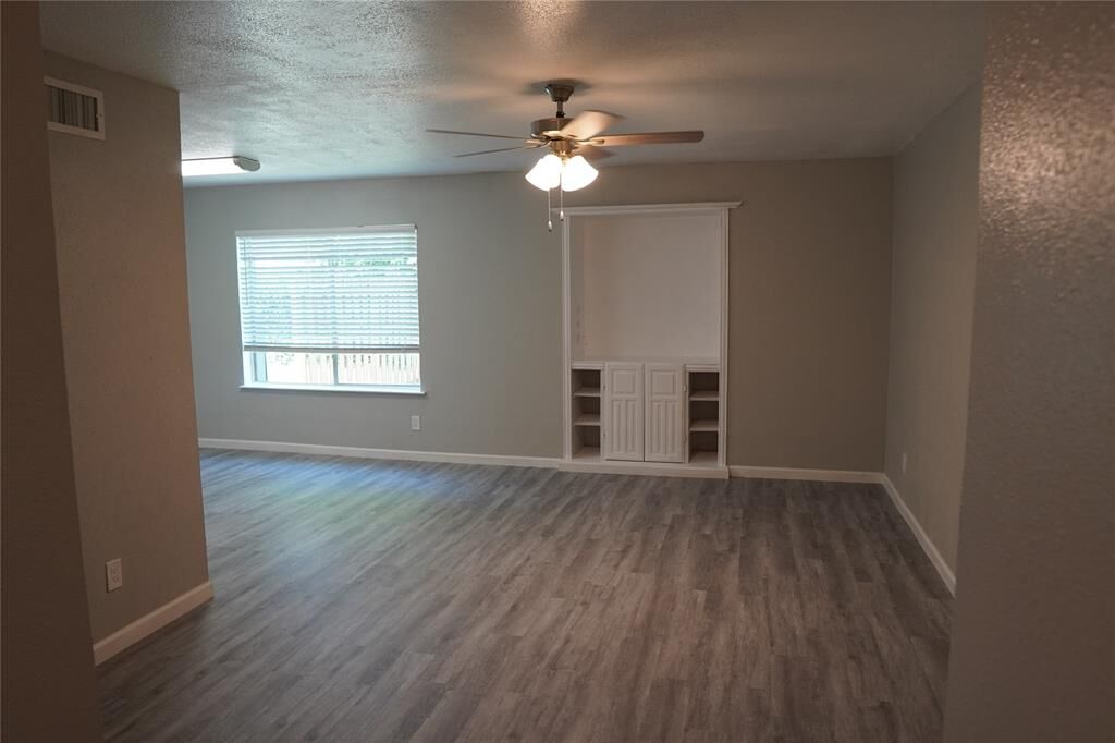 Property Photo: 6754 Trail Lake Drive B TX 76133