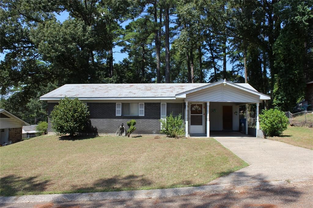 Property Photo: 511 Babb Circle LA 71055