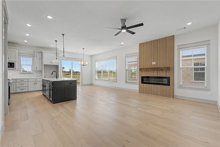 Property Photo: 6705 SW Basswood Avenue AR 72713