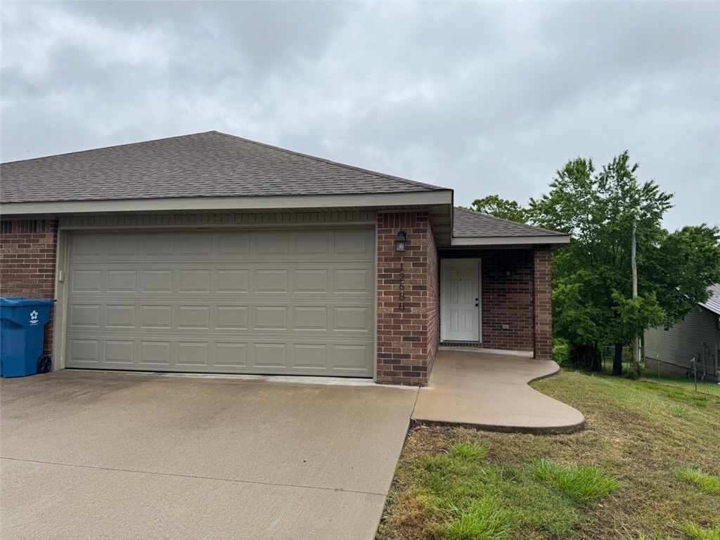 Property Photo:  12688 Pioneer Lane  AR 72734 