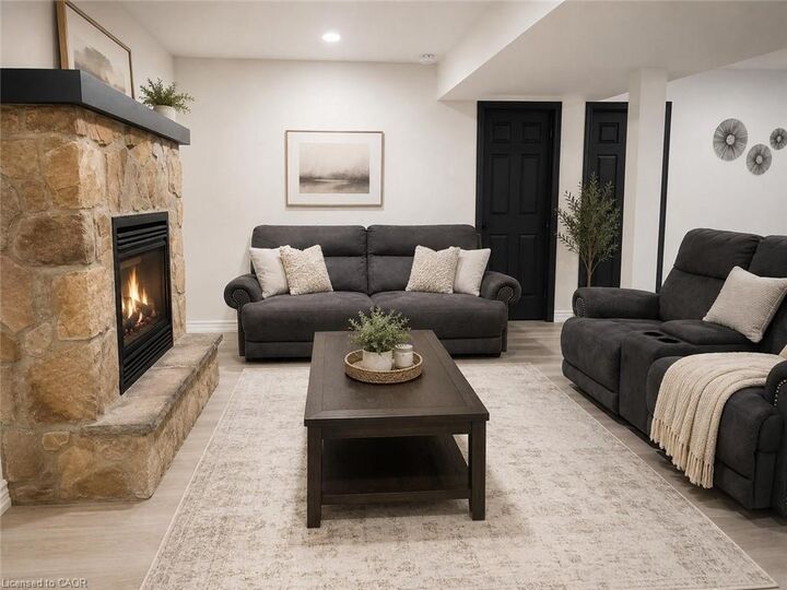 Property Photo:  77 Schuyler Street  ON N3L 4C8 