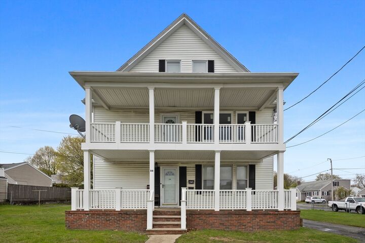 Property Photo:  84 Margin St 1  MA 01960 