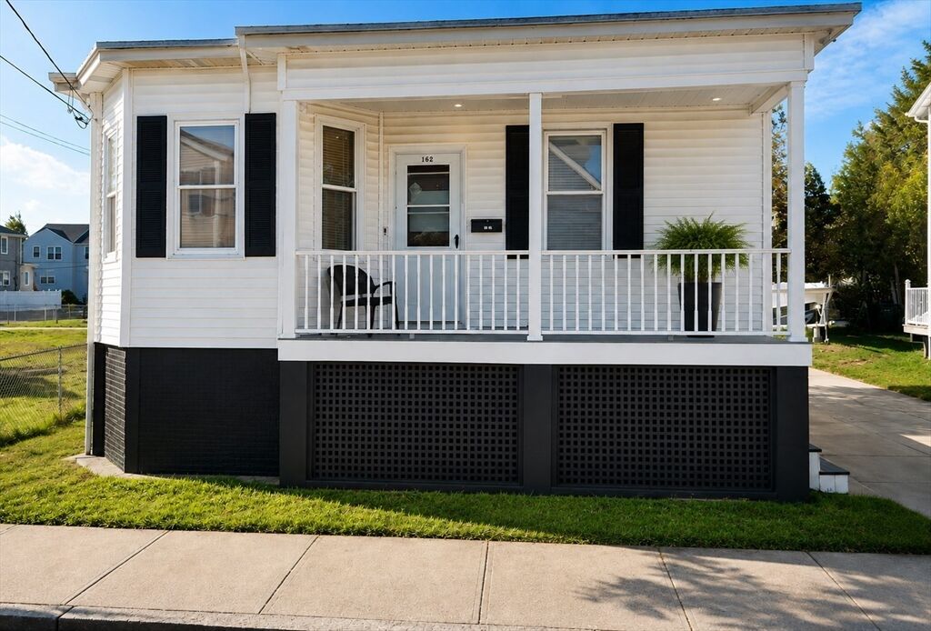 Property Photo: 162 Salina St RI 02908
