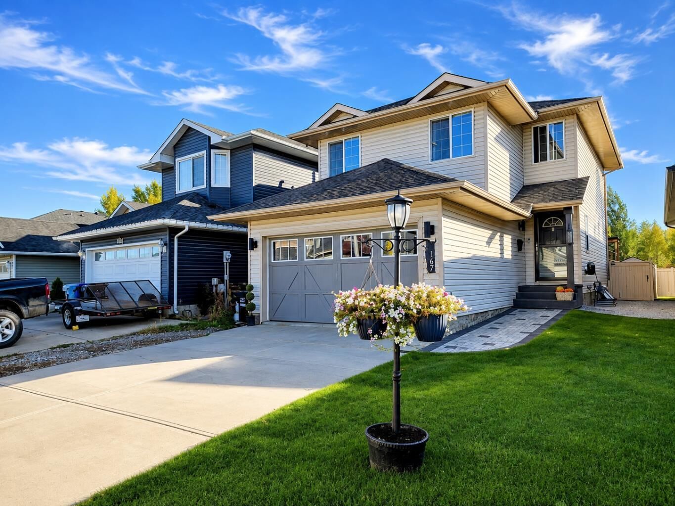 Property Photo:  167 Jw Mann Drive  AB T9H 5G8 