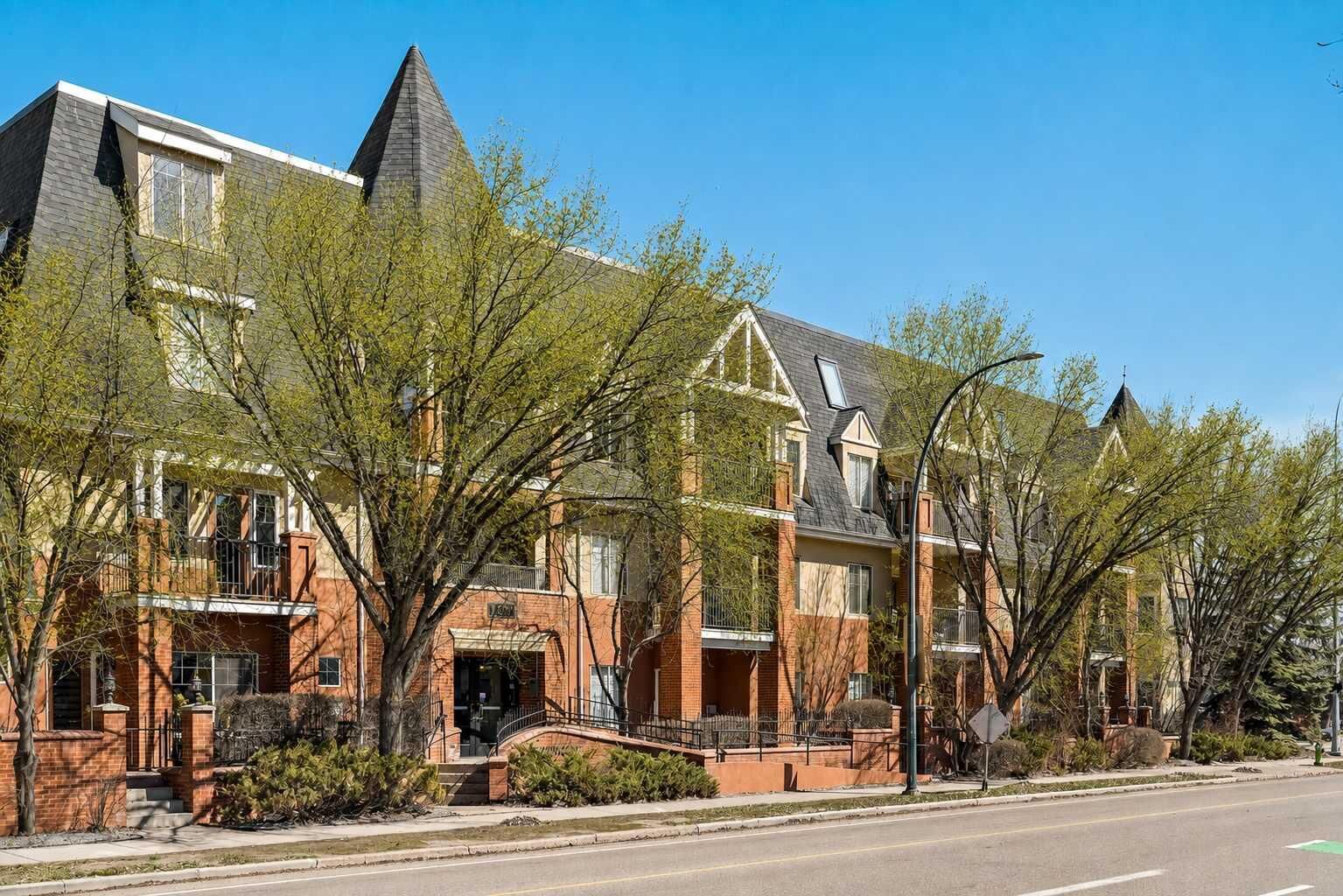 Property Photo:  1110 5 Avenue NW 305  AB T2N 0R6 