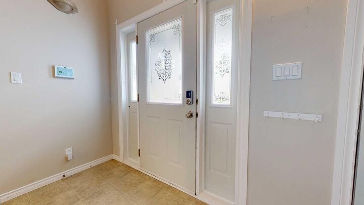 Property Photo:  8806 112 Avenue  AB T8X 1P9 