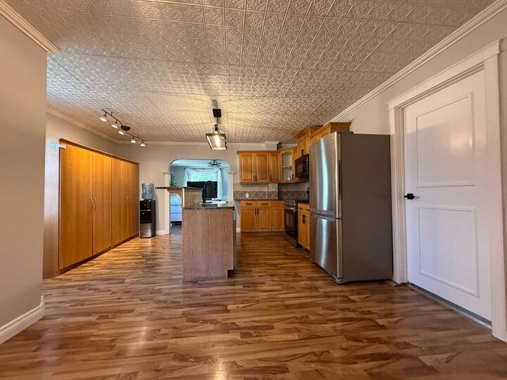 Property Photo: 505 6 Avenue AB T9W 1A9