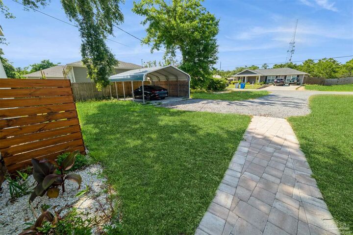 Property Photo:  5409 Harmony Ln  FL 32563 