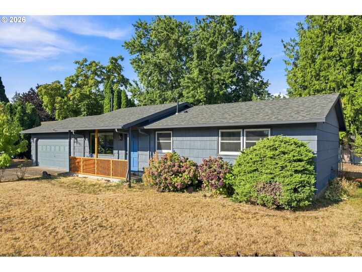 Property Photo: 101 SE 194th Ave OR 97233