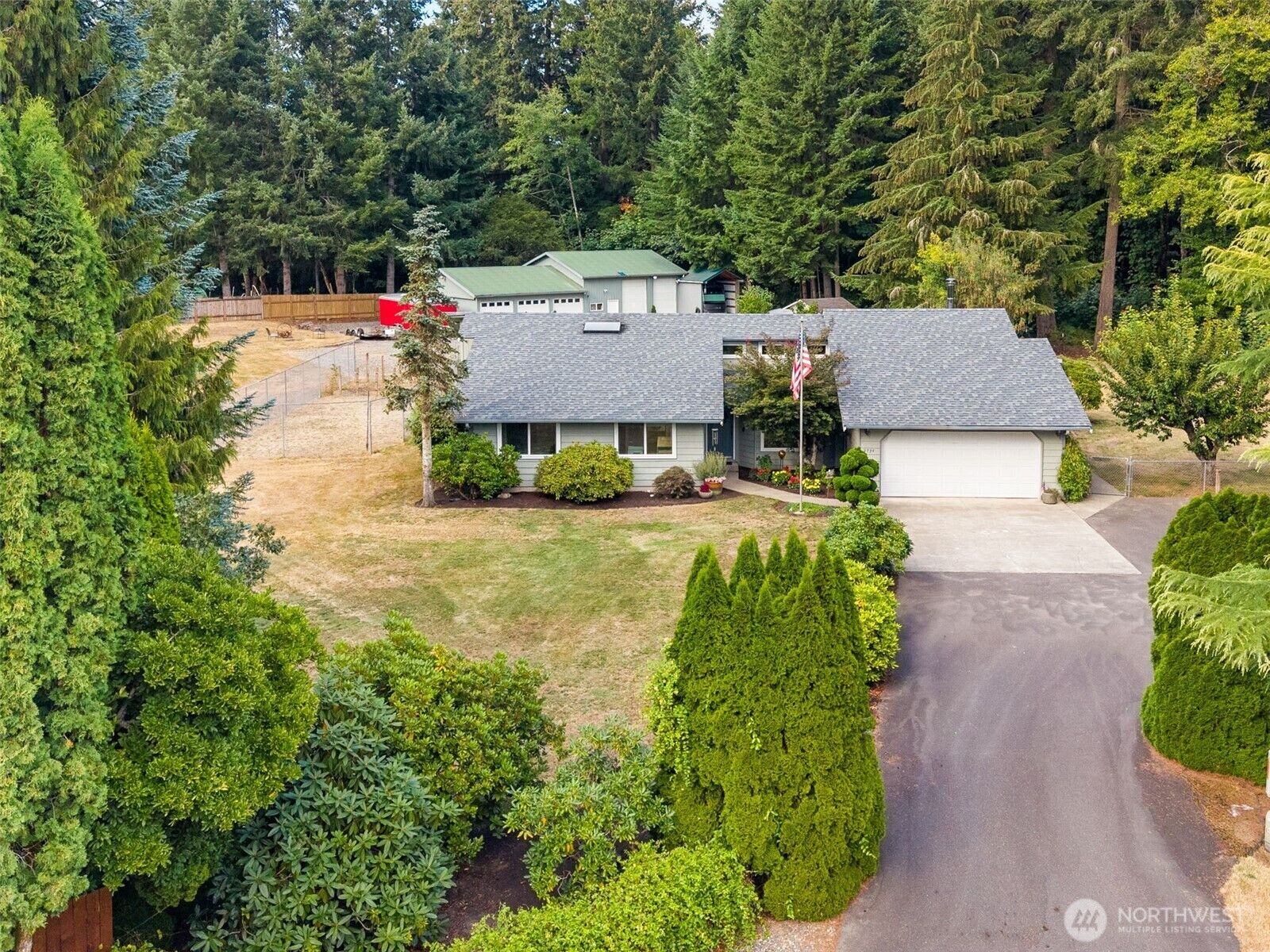 Property Photo: 9734 65th Lane SE WA 98513