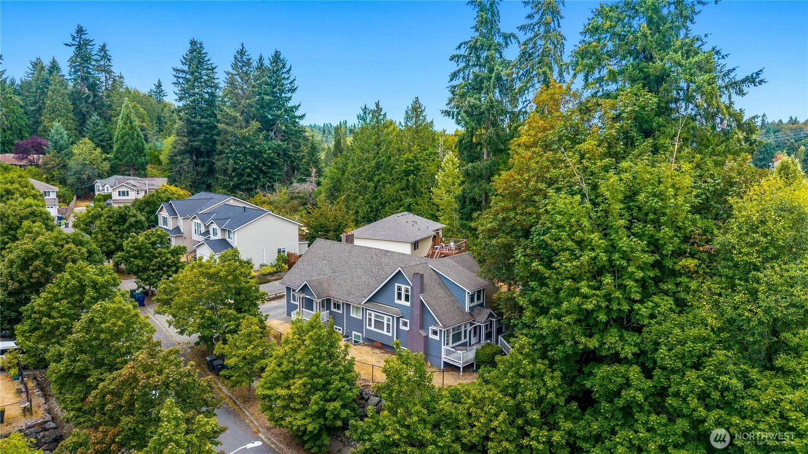 Property Photo:  1319  196th Place SE  WA 98012 