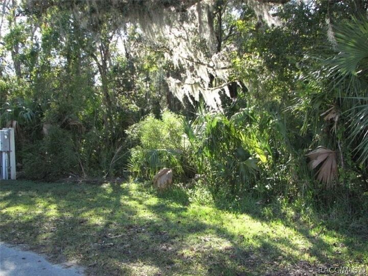 Property Photo: 500 NE 2nd Avenue FL 34429