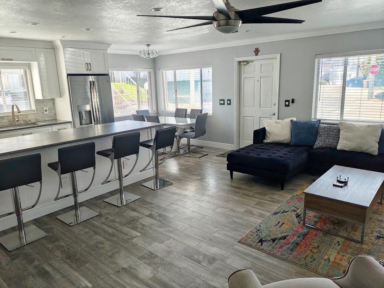 Property Photo: 3000 Lake Osborne Drive 111 FL 33461