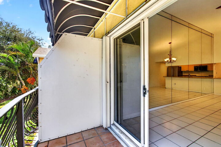 Property Photo:  179 Waterside Drive 179  FL 33462 