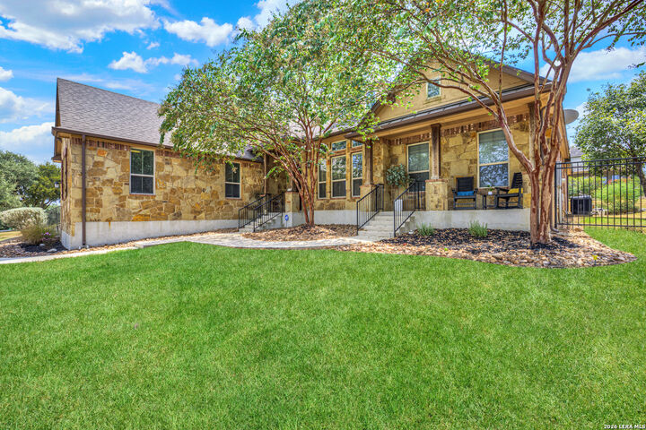 Property Photo: 921 Santa Cruz TX 78132
