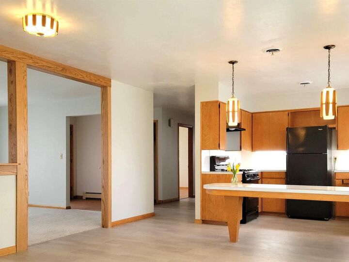 Property Photo:  740 N East Avenue  WI 54665 