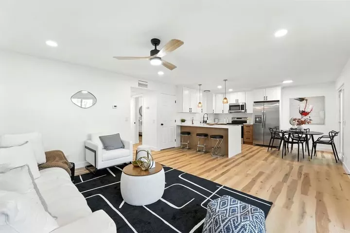 Property Photo:  1817 E Grand Avenue 77  CA 92027 