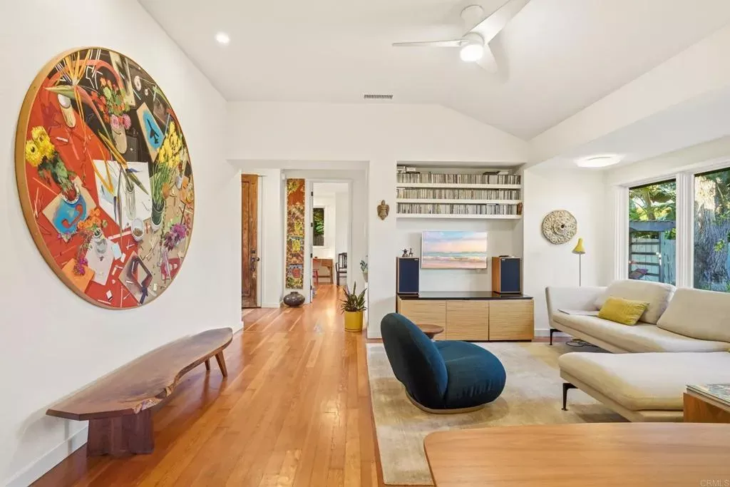 Property Photo:  1751 Eolus Avenue  CA 92024 