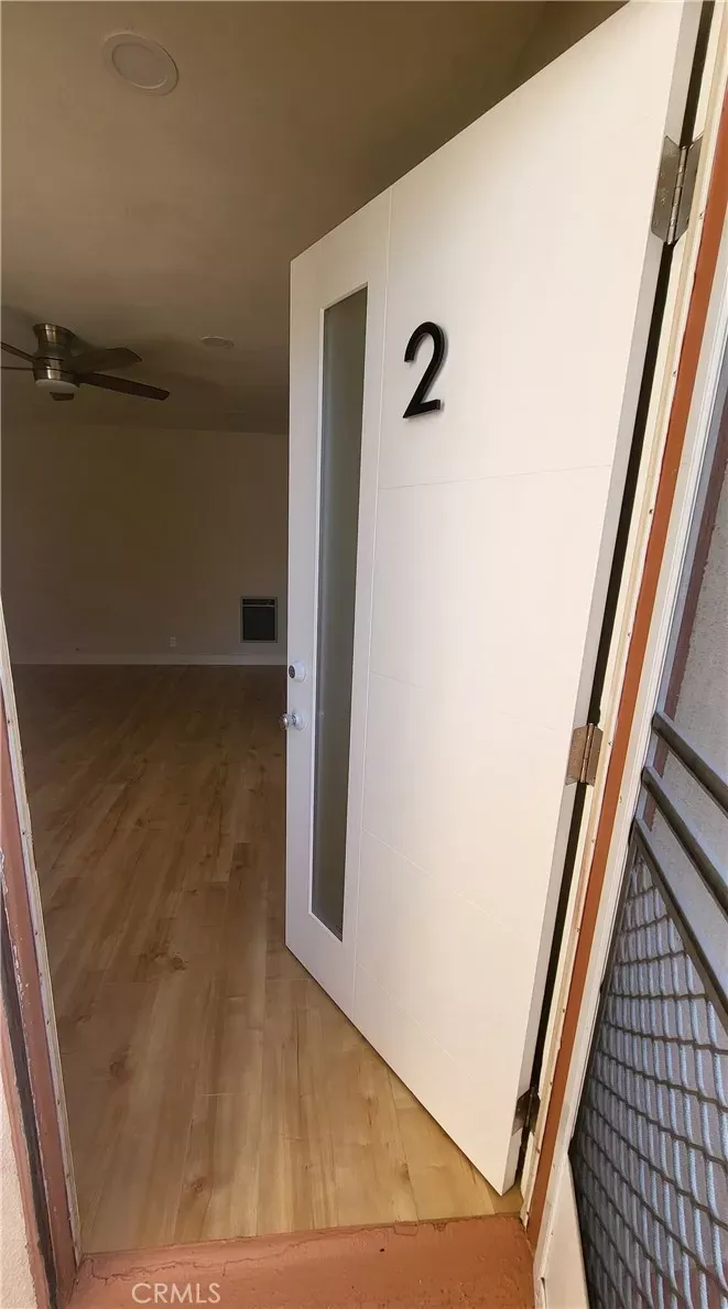 Property Photo: 608 Esplanade 2 CA 90277