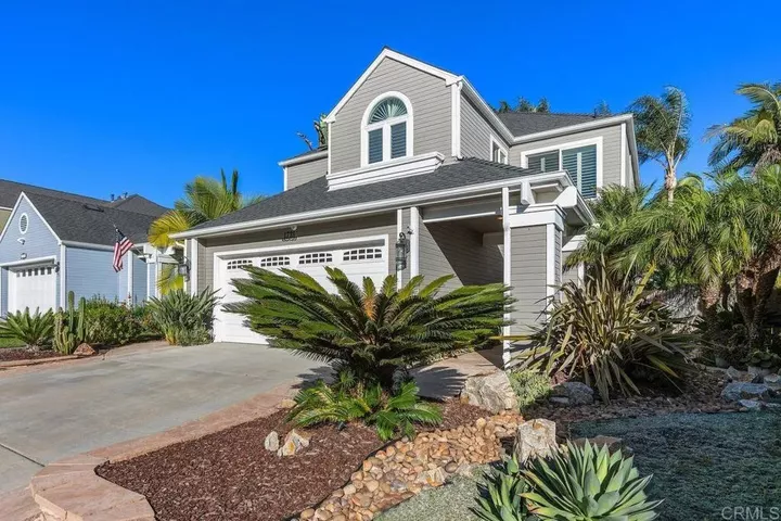 Property Photo:  1731 Calle Platico  CA 92056 