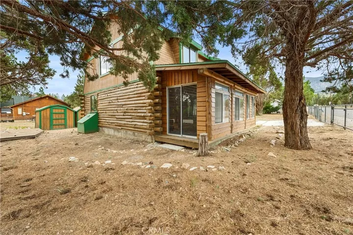 Property Photo: 1000 Willow CA 92314