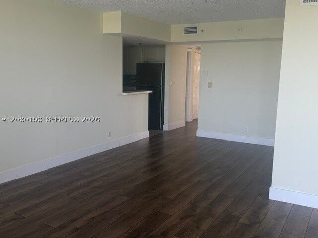 Property Photo:  3150 W Rolling Hills Cir 403  FL 33328 