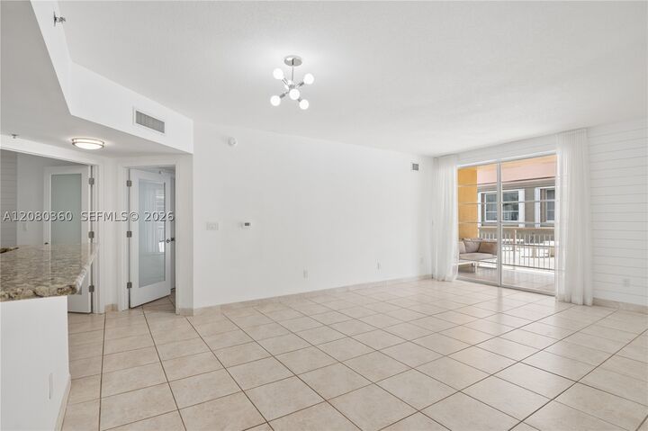 Property Photo:  145 Jefferson Ave 417  FL 33139 