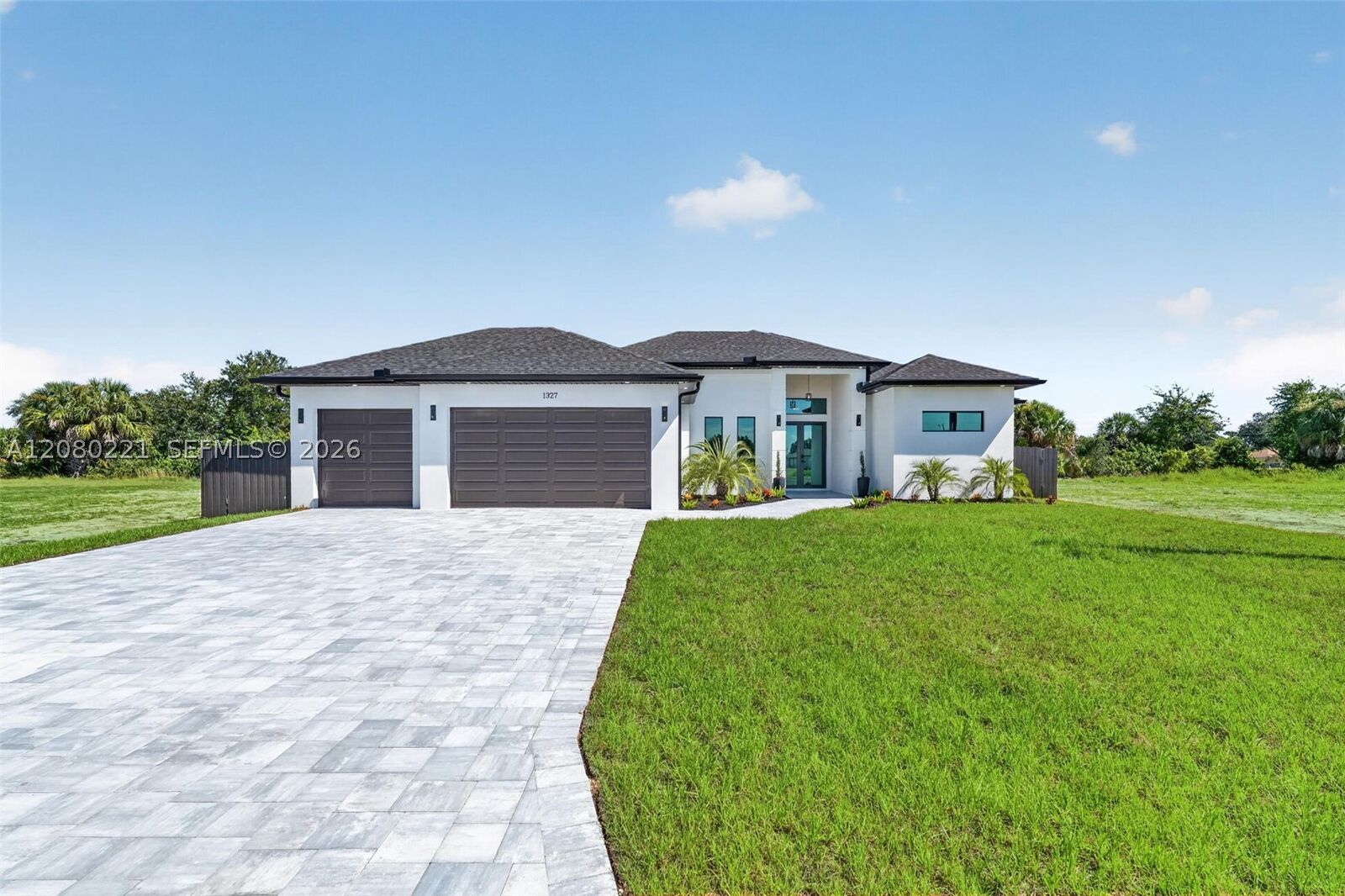 Property Photo:  1327 NE 23rd St  FL 33909 