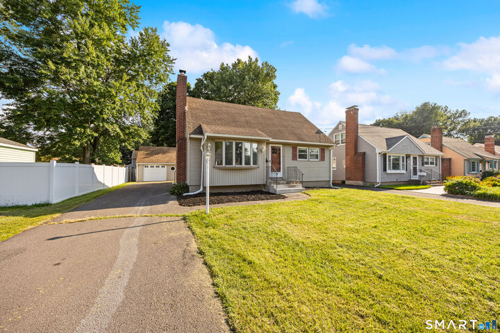 Property Photo:  39 Whiteside Street  CT 06111 