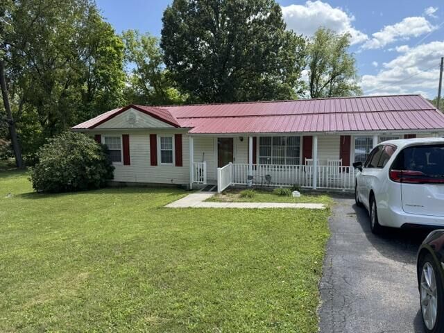 Property Photo:  624 D Street  OH 45692 