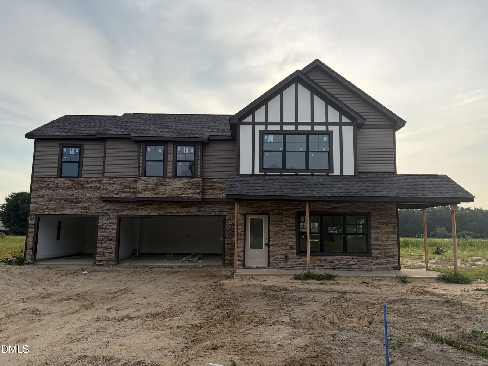 Property Photo:  1572 Eastbay Drive  NC 28312 