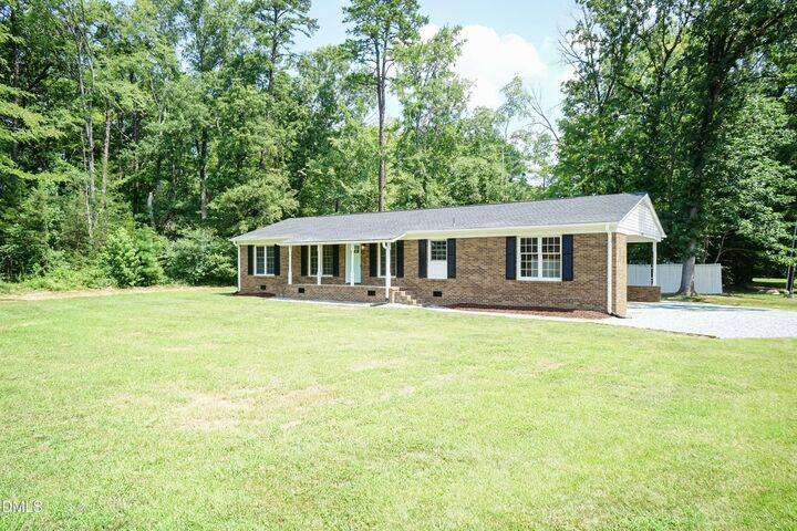 Property Photo: 200 12th Street NC 27509