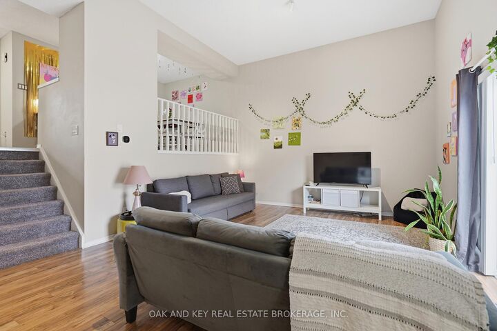 Property Photo:  18 Chapman Court  ON N6G 5A7 