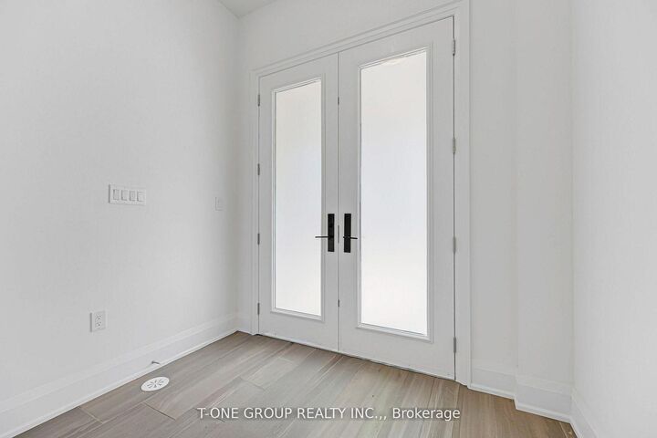 Property Photo: 3321 Azam Way ON L6M 5S2