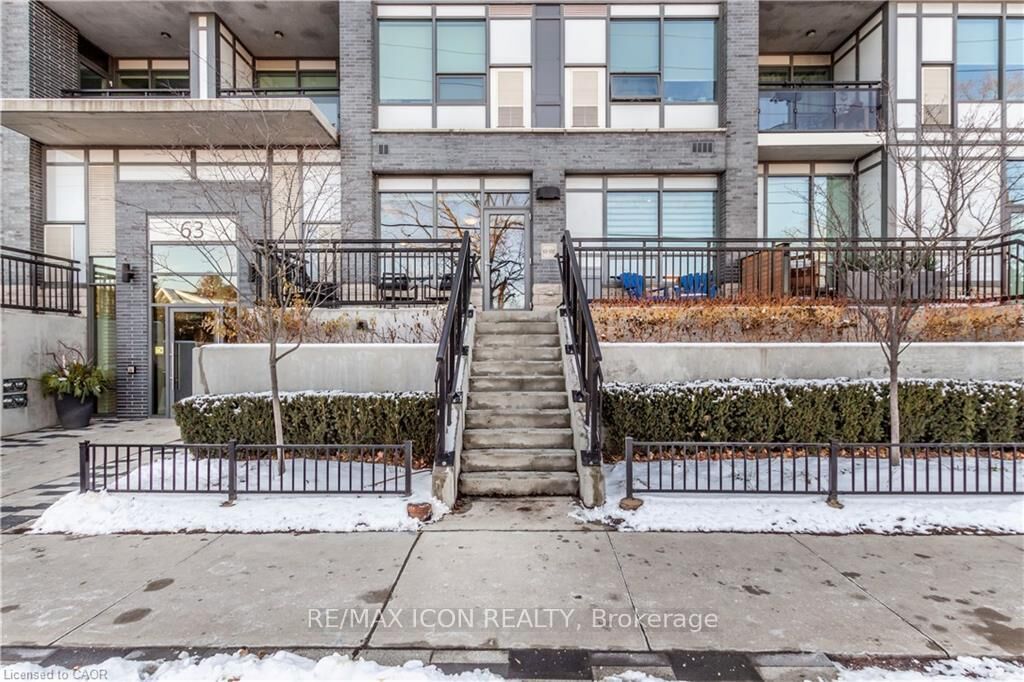 Property Photo:  63 Arthur Street S 102  ON N1E 0A8 
