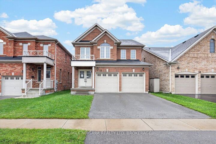 Property Photo:  12 Fred Fisher Crescent  ON L2P 0A9 