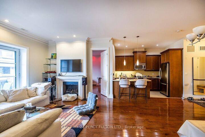 Property Photo:  1 Verclaire Gate 405  ON L3R 8N1 