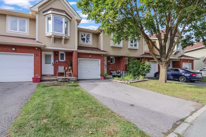 Property Photo:  472 Valade Crescent 14  ON K4A 2W7 