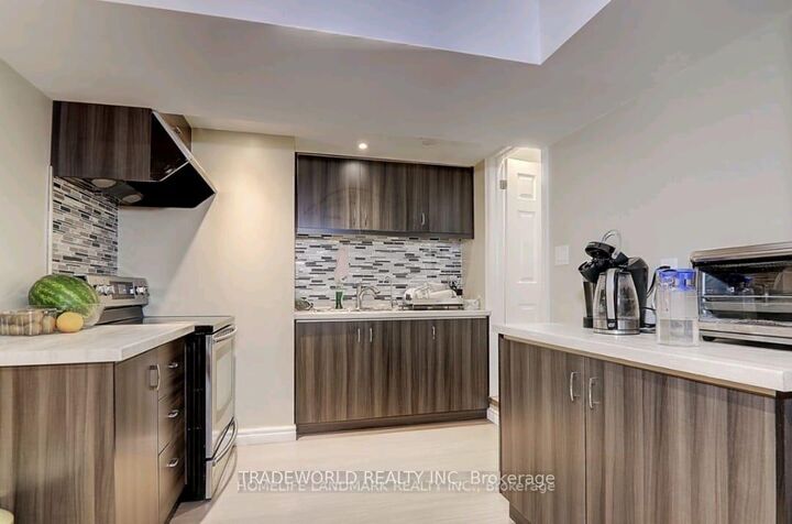 Property Photo:  1 Donald Buttress Boulevard W Bsmt  ON L6C 1H9 