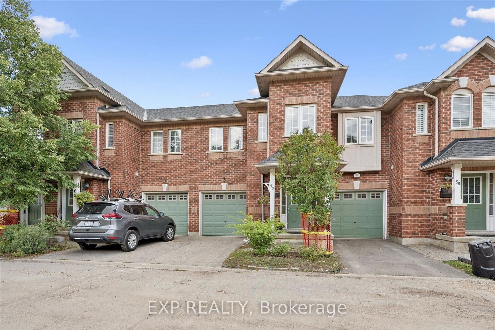 Property Photo:  250 Ainslie Street S 59  ON N1R 8P8 