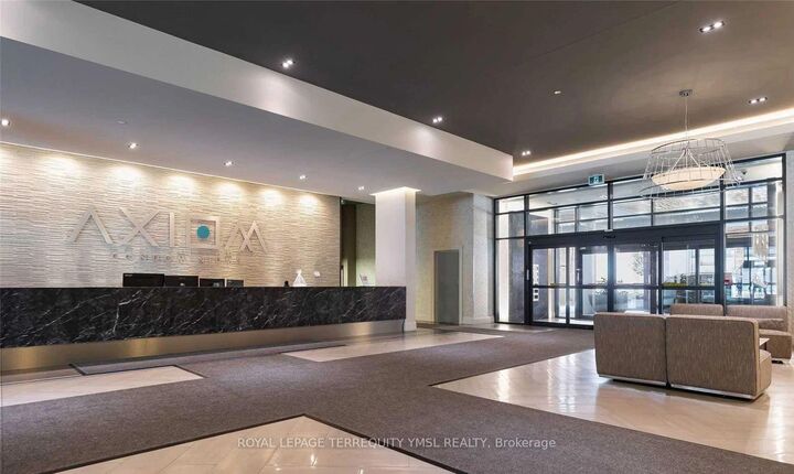 Property Photo:  460 Adelaide Street 1511  ON M5A 0E7 