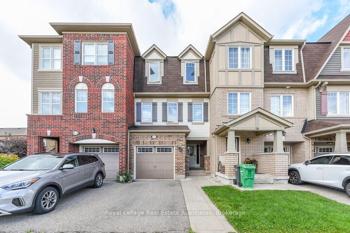 Property Photo:  6 Ventura Avenue 2  ON L6Y 4Y9 