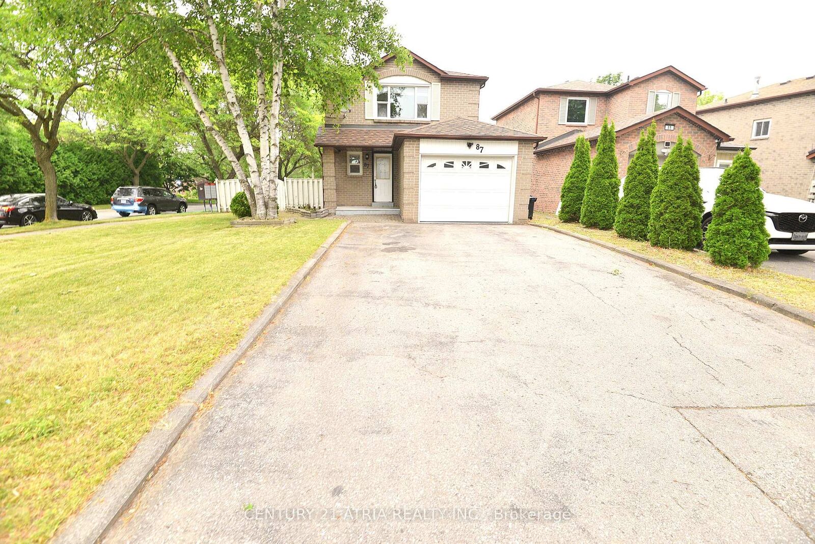 Property Photo:  87 Radford Drive  ON L1T 2E2 