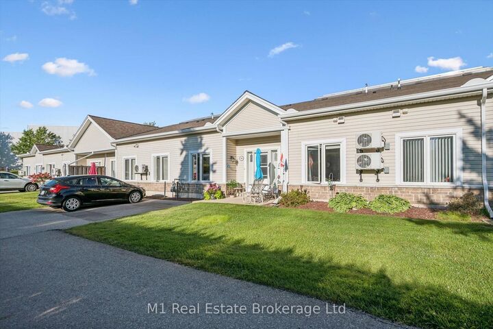 Property Photo:  760 Woodhill Drive 104  ON N1M 3W5 