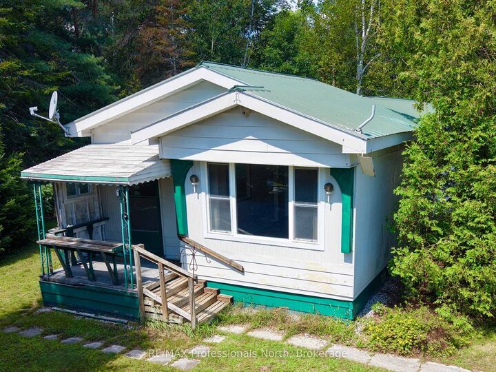 Property Photo:  1053 Seventh Lane  ON K0M 2K0 