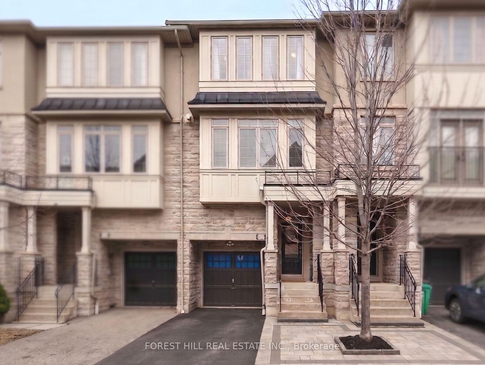 Property Photo:  3038 Haines Road 9  ON L4Y 0C8 