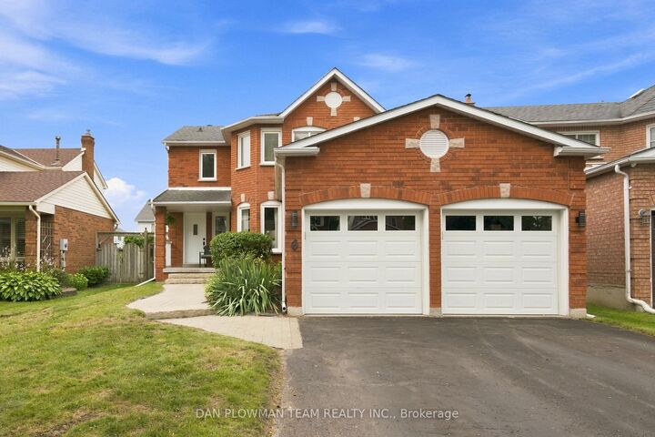 Property Photo:  6 Saddlebrook Court  ON L1E 2C5 